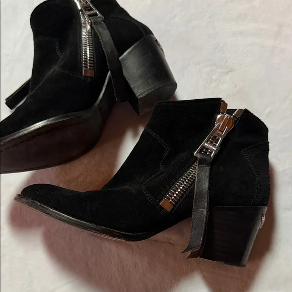 Zadig and Voltaire Molly black suede zip booties - Picture 3 of 7